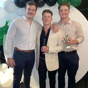 Meet your Posher, Bayce